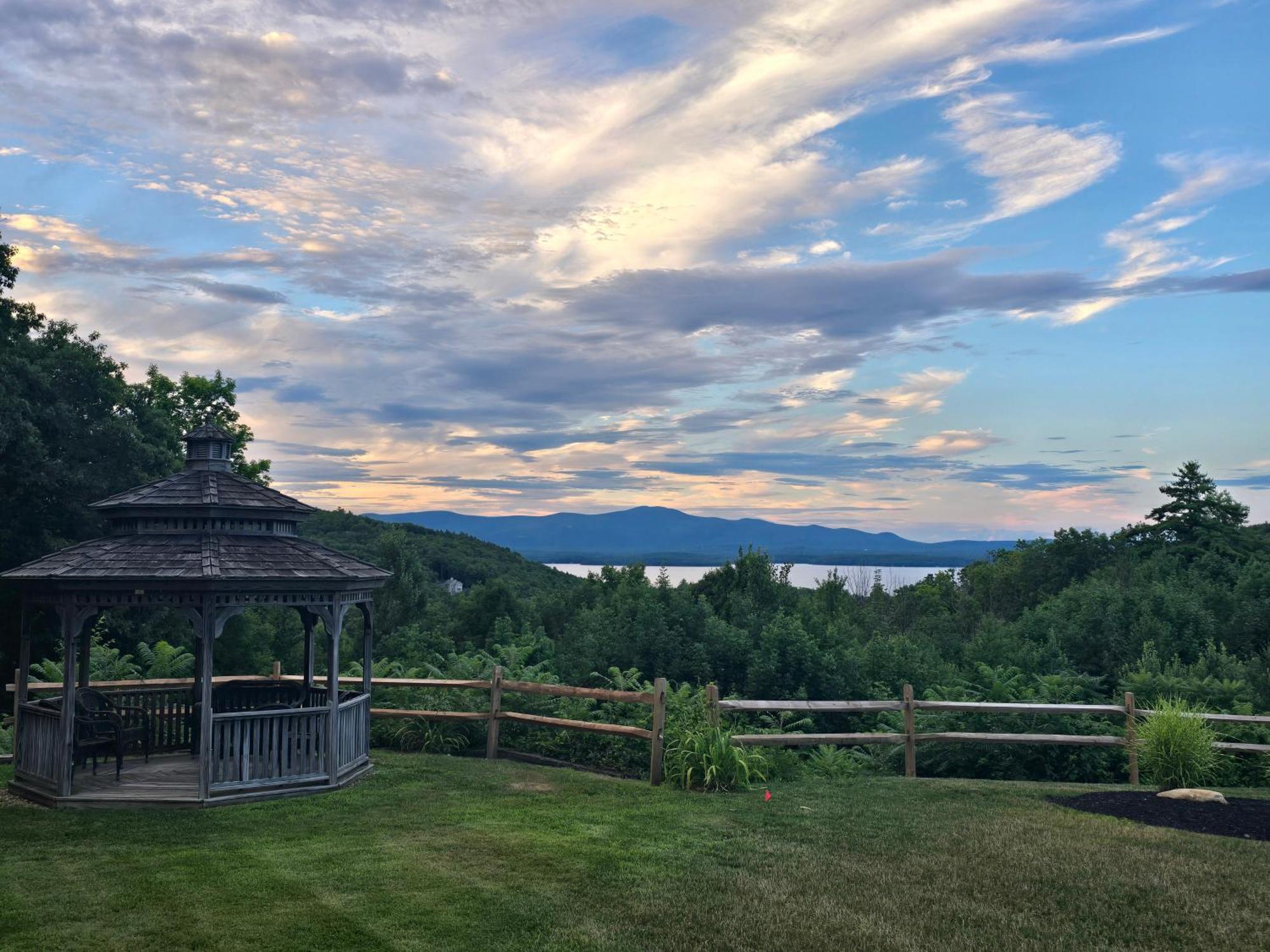 Gunstock Inn & Suites 길포드 외부 사진